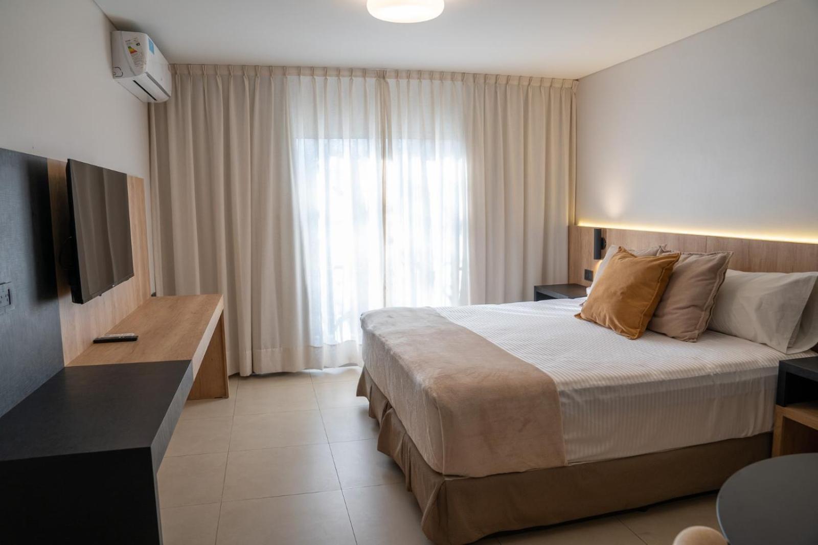 Urbana Suites Mendoza Ngoại thất bức ảnh